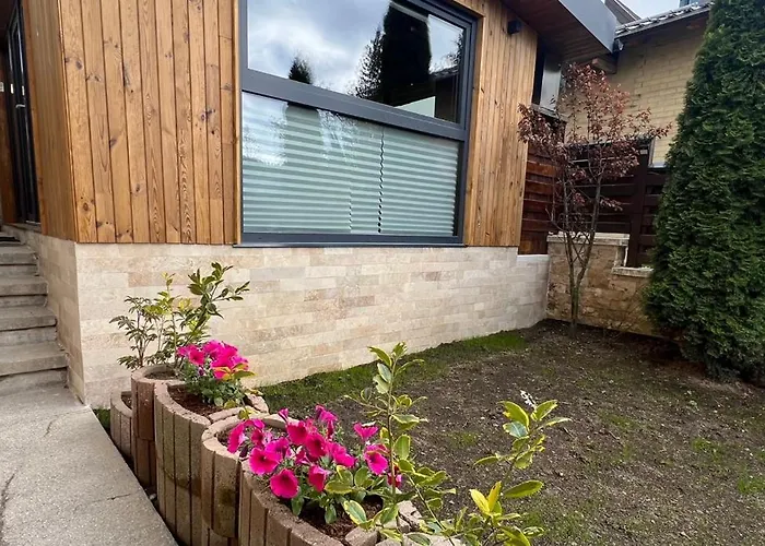 Garden Apart Predeal